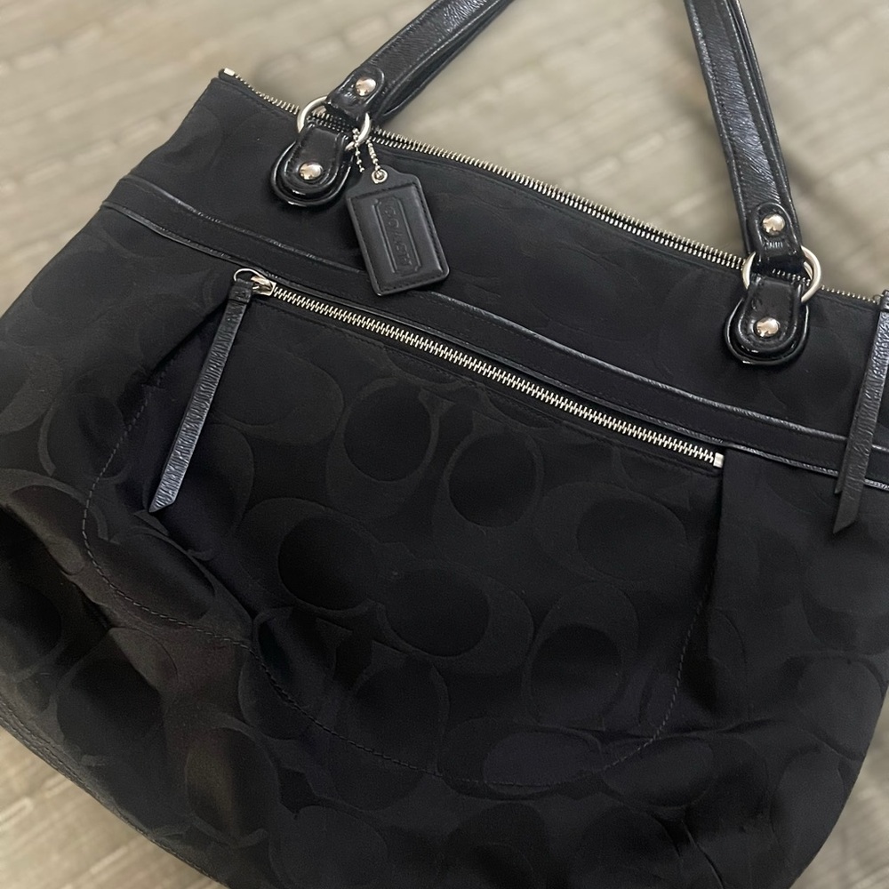 Coach Black Signature Tote Bag EUC